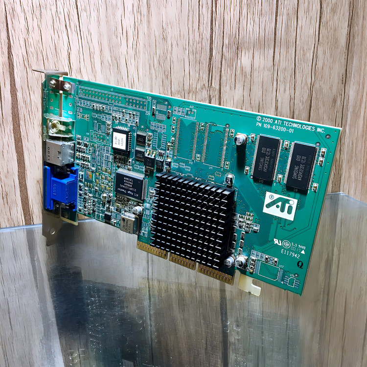 کارت گرافیک ATi Rage 128 Pro 16MB SDR AGP © 2000