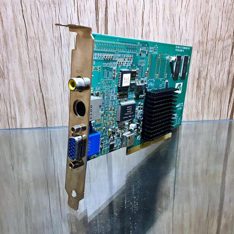 کارت گرافیک ATi Rage 128 Pro 16MB SDR AGP © 2000