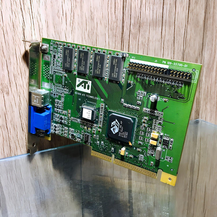 کارت گرافیک ATi 3D Rage LT Pro 8MB SDR AGP © 1999