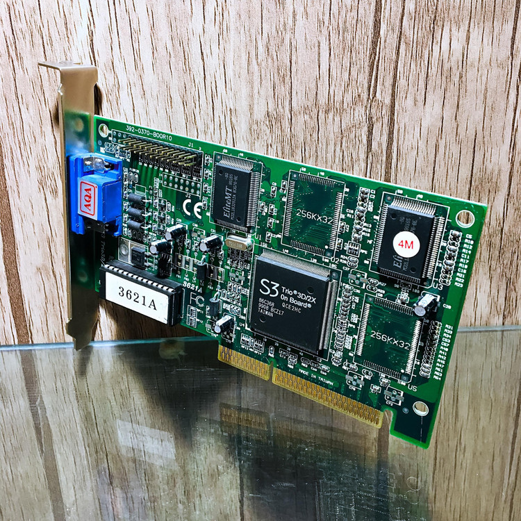 کارت گرافیک S3 Trio3D/2X 4MB SGRAM AGP © 1998