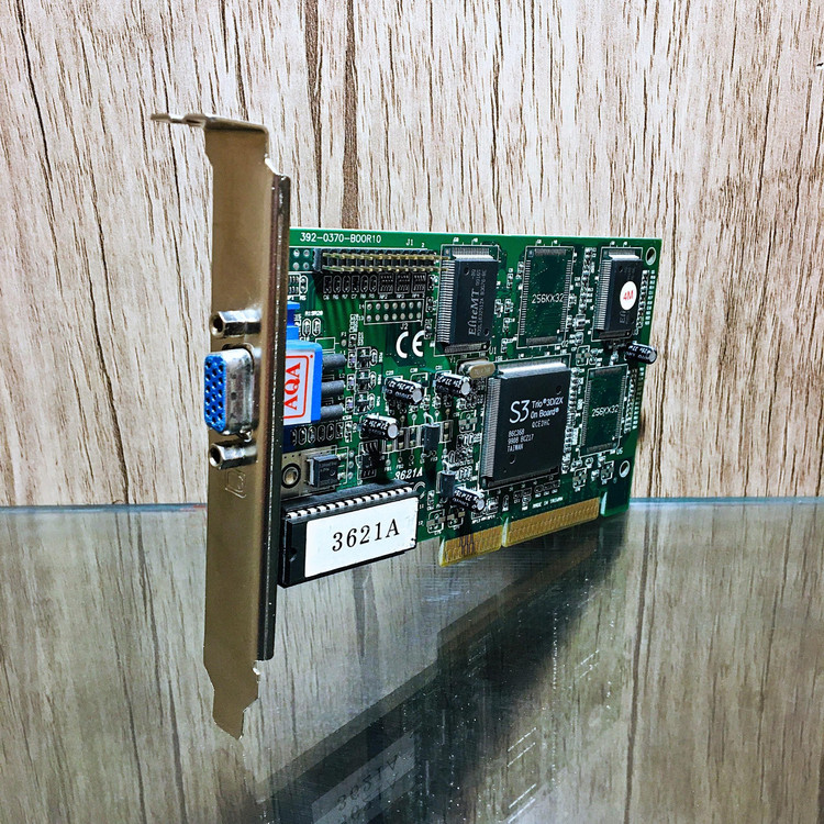 کارت گرافیک S3 Trio3D/2X 4MB SGRAM AGP © 1998