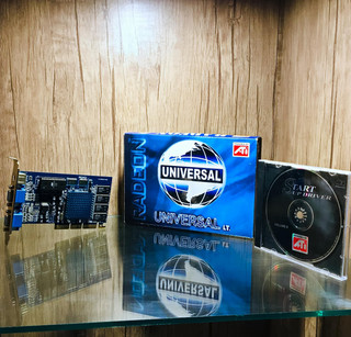 کارت گرافیک ATi Radeon 7000 64MB DDR AGP © 2001