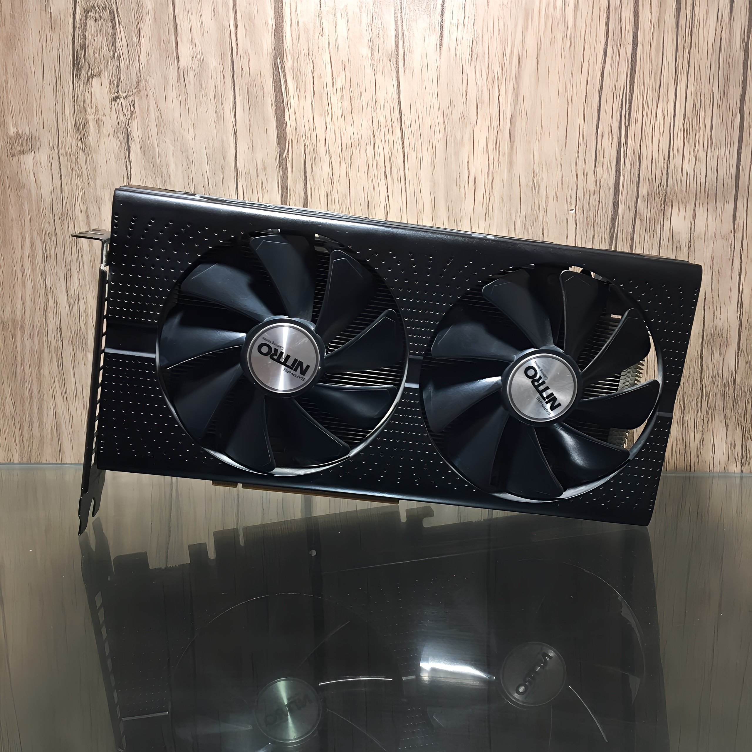 کارت گرافیک سافایر Sapphire Nitro Radeon RX 470 4GB GDDR5 ◈ HDMI 1x
