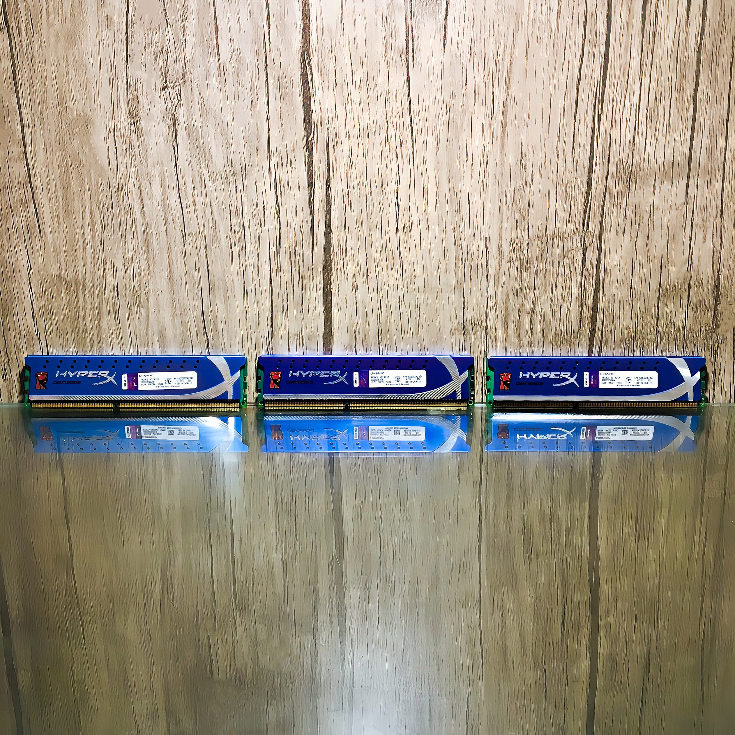 سه عدد رم هیت سینک دار Kingston HyperX Genesis DDR3 12GB (3x4GB) DDR3 1600 MHz