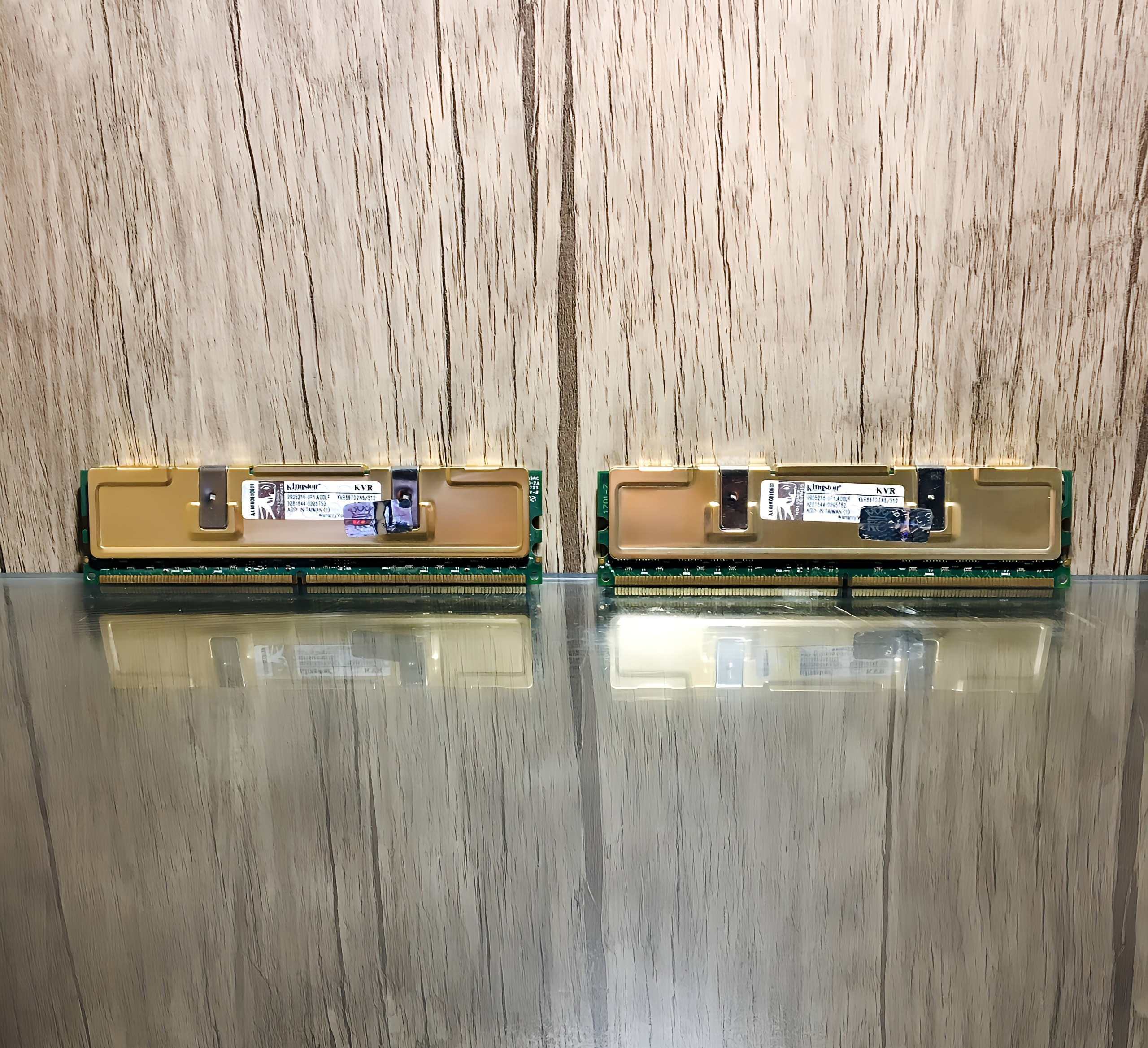 رم هیت سینک دار طلایی کینگستون Kingston KVR DDR2 512MB 667MHz